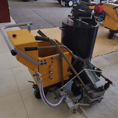 Máquina termoplástica de empuje humano para el marcado de líneas de carretera